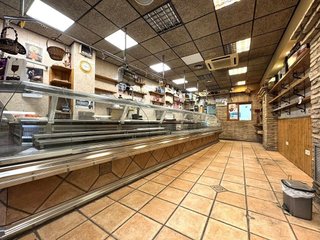 Local comercial en alquiler en Paseo Independencia en Zaragoza