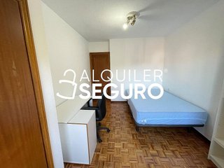 Piso en alquiler en Comillas en Madrid