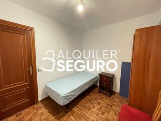 Piso en alquiler en Comillas en Madrid