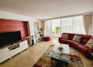 Piso en venta en Riviera del Sol en Mijas