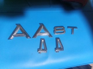 Emblemas Letras Audi AA 8T 4
