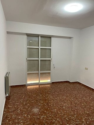 Piso en alquiler en Trinitat en Valencia