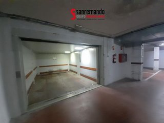 Garaje en alquiler en Puerto Chico en Santander