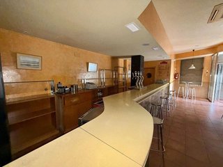 Local comercial en venta en Maria Auxiliadora - Barriada LLera en Badajoz