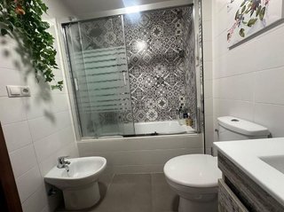 Piso en venta en Avenida de las Ciencias en Sevilla