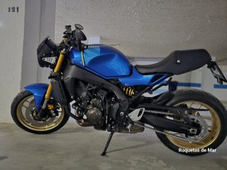 Yamaha XSR 900 2023 Azul y Dorado