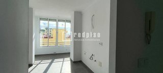 Piso en venta en Carlos Haya en Málaga