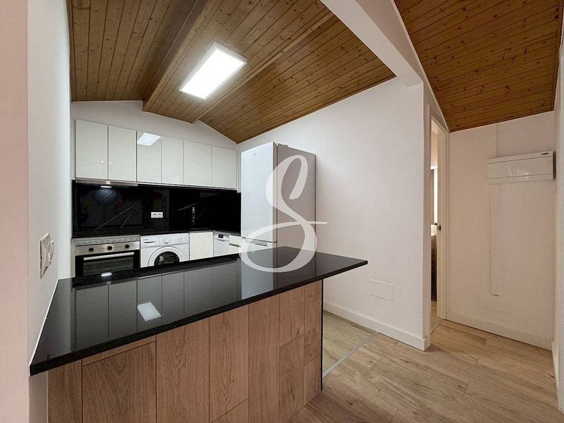2-bedroom penthouse for sale in Encamp · 3 of 48