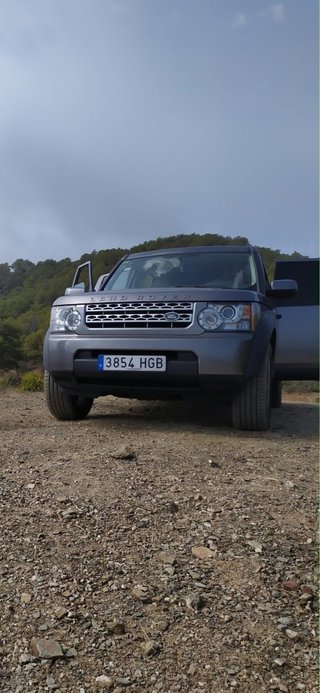 Land Rover Discovery 2012