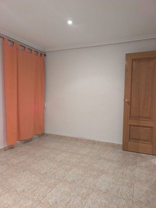Piso en alquiler en Virgen del Remedio en Alicante