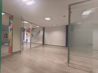 Local comercial en alquiler en Centro en Vitoria-Gasteiz