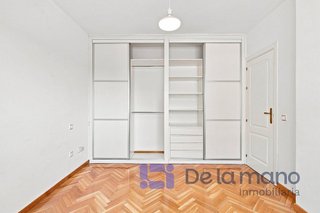 Piso en alquiler en Pacífico en Madrid