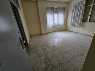 Local comercial en alquiler en Centro en Cáceres