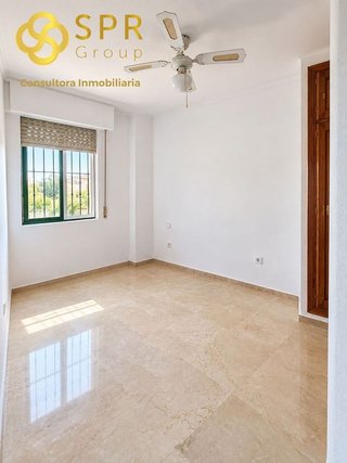 Piso en alquiler en Tiro de Línea en Sevilla
