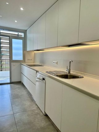 Piso en alquiler en Peñagrande en Madrid