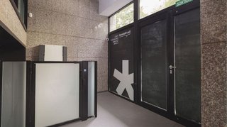 Local comercial en alquiler en La Nova Esquerra de l'Eixample en Barcelona