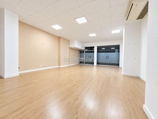 Local comercial en alquiler en Marquès de la Fontsanta - Pere Garau en Palma de Mallorca