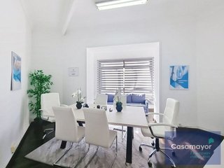 Oficina en alquiler en Mercado en Alicante
