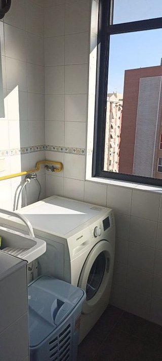 Piso en alquiler en Paus - Poligono San Blas en Alicante