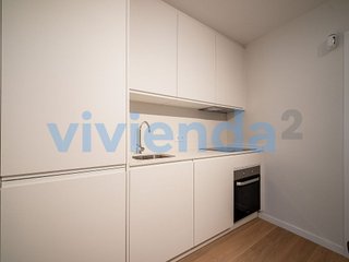 Piso en alquiler en Valdeacederas en Madrid