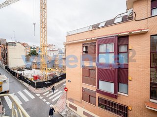 Piso en alquiler en Valdeacederas en Madrid