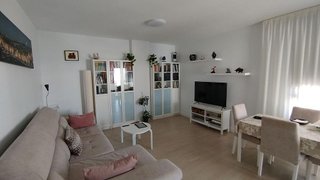 Piso en alquiler en Puerto de la Torre - Atabal en Málaga