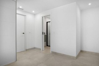 Piso en venta en Nueva Andalucía en Marbella