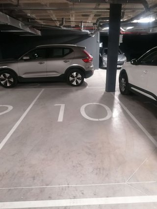 Garaje en alquiler en Berruguete en Madrid