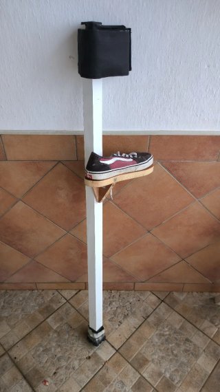 Zancos Artesanales con Zapatillas