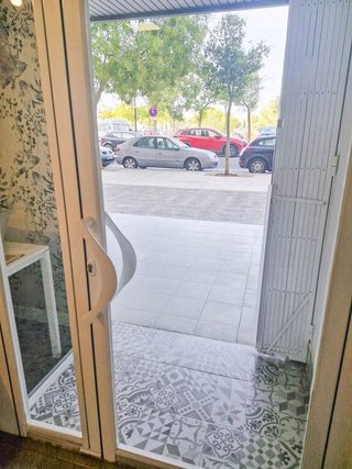 Local comercial en alquiler en Valdespartera - Arcosur en Zaragoza