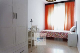 Piso en venta en Santa Rosa - Valdeolleros en Córdoba