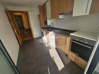 Piso en venta en Portillejo - Valdegastea en Logroño