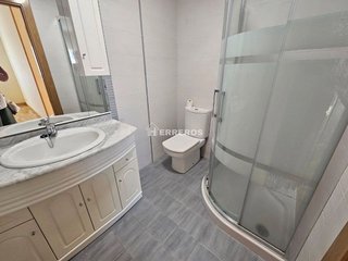 Piso en venta en Portillejo - Valdegastea en Logroño