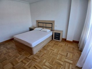 Piso en alquiler en Hospital - G3 - G2 en Burgos