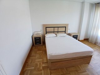 Piso en alquiler en Hospital - G3 - G2 en Burgos