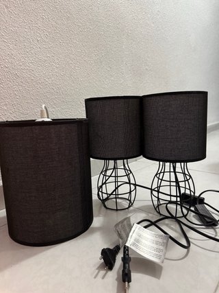 Set de Lámpara de Techo y 2 Lámparas de Mesa