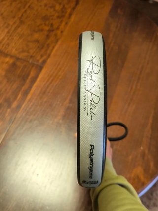Pala de Pádel Royal Padel M27 Light con funda orig