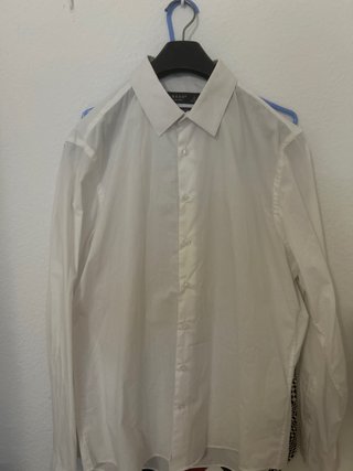 3 Camisas Blancas Talla L - 2 Zara - 1 Primark