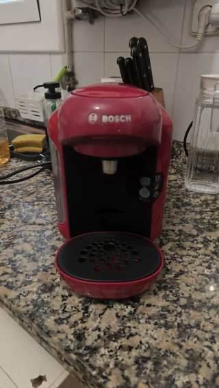 Cafetera Bosch Tassimo Roja