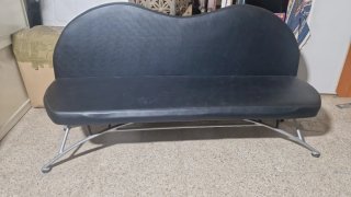 Sillón recibidor negro moderno