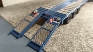 Camión Hidroeléctrica Española Escala 1:43