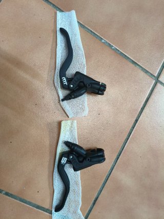 Manetas de Freno Magura MT5