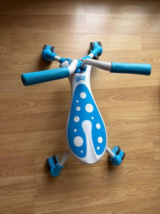Correpasillos infantil azul
