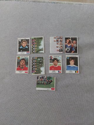9 figurine calciatori Euro 79