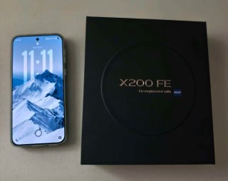 Vivo X200 FE