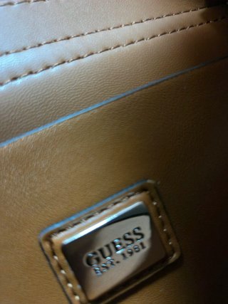 Bolso Guess Camel