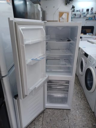 Nevera Blanca 1.43m x 49cm nueva con tara