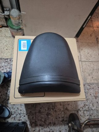 Asiento pasajero Kawasaki Z750