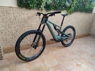 SPECIALIZED KENEVO EXPERT 27,5 pulgadas
