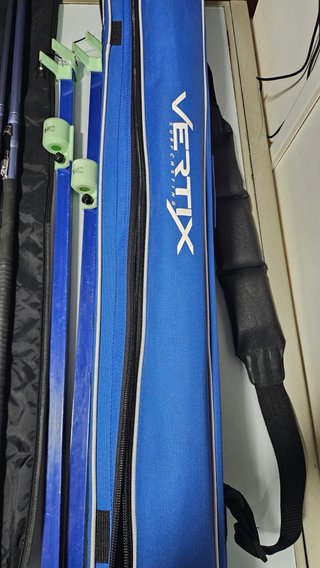 Cañas de pescar SkyCaster II y Vertix